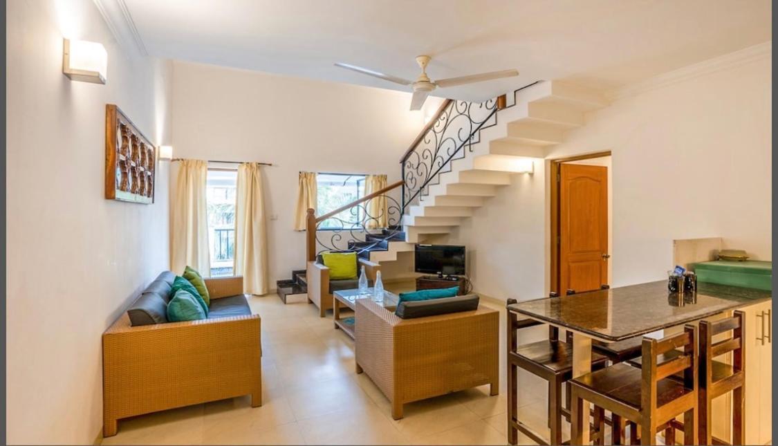 Riviera Hermitage Anjuna Buitenkant foto