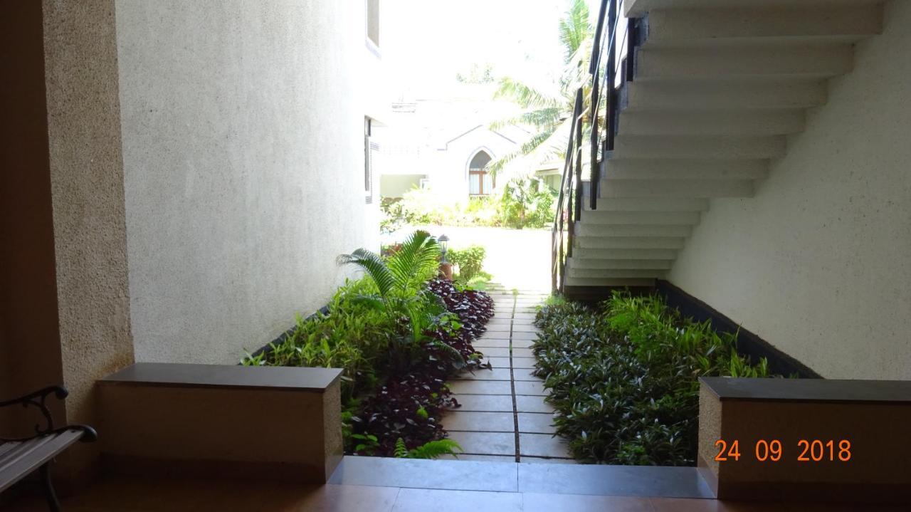 Riviera Hermitage Anjuna Buitenkant foto